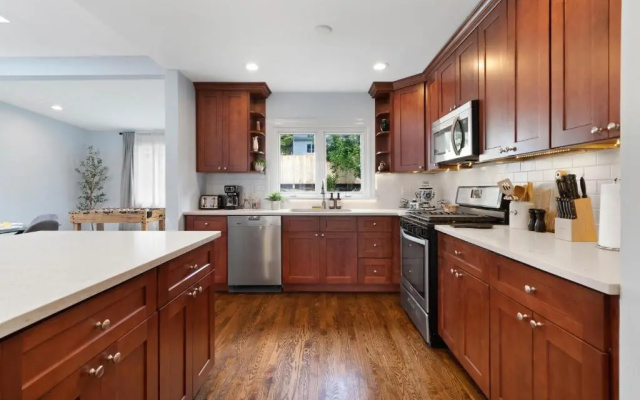 photo 5 of New Stylish Beach Home near Stamford Downtown/Cove Beach/ 40 min to NYC
