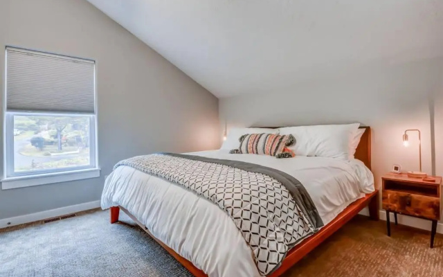 photo 5 of NEW Tri-Level Home with Ocean View and 3 En-Suite Bedrooms!