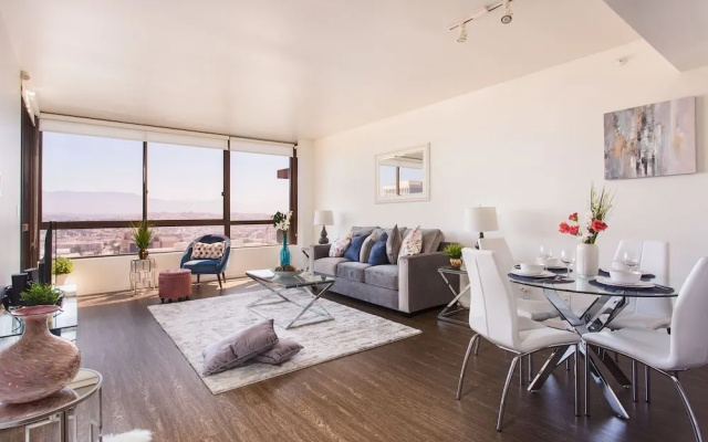 photo 3 of New Urban Downtown LA Luxury Apartment