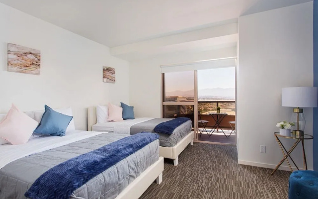 photo 4 of New Urban Downtown LA Luxury Apartment