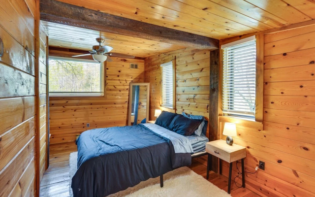 photo 2 of New York Vacation Rental w/ Large Deck!