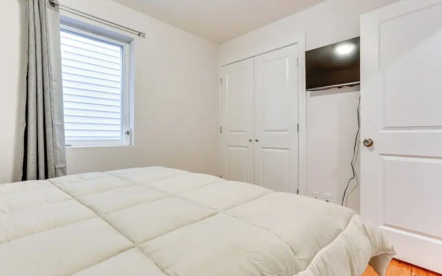 photo 4 of Newark Apt ~ 5 Mi to Museums & Art Centers!