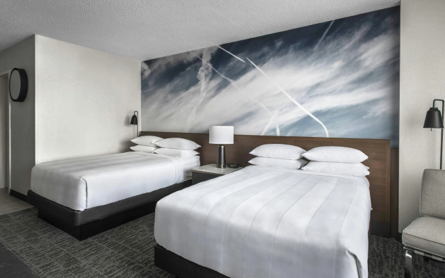 photo 4 of Newark Liberty International Airport Marriott