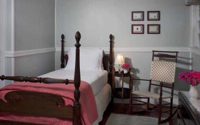 photo 5 of Newcastle Inn
