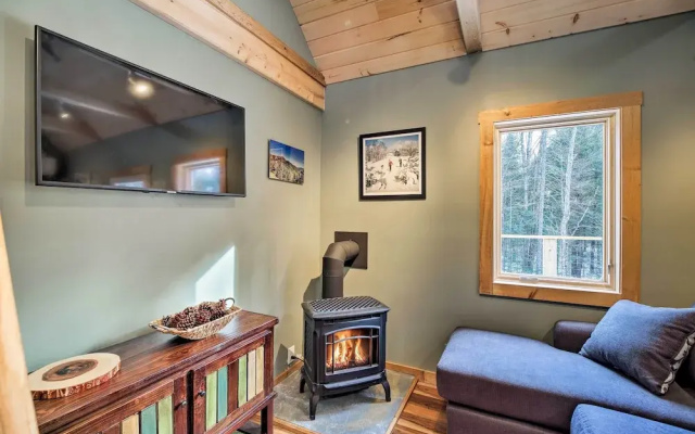 photo 4 of Newly Built Cabin w/ Hot Tub - 16 Mi to Stowe Mtn!