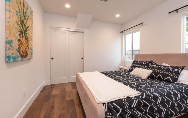 photo 5 of Newly Remodeled 3 BDR House Near Dodgers Stadium