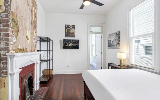 photo 5 of Vibrant Uptown Condos