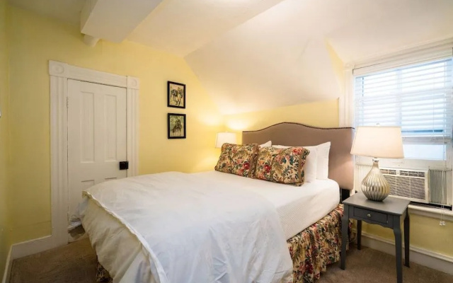 photo 5 of Newly Renovated Rino Retreat