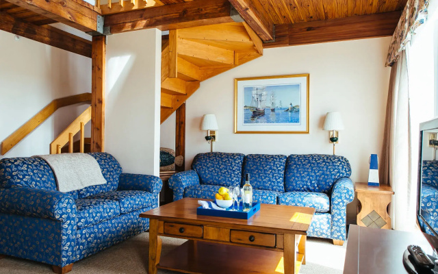 photo 5 of Newport Bay Club and Hotel