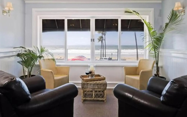 photo 2 of Newport Beach Hotel, A Four Sisters Inn