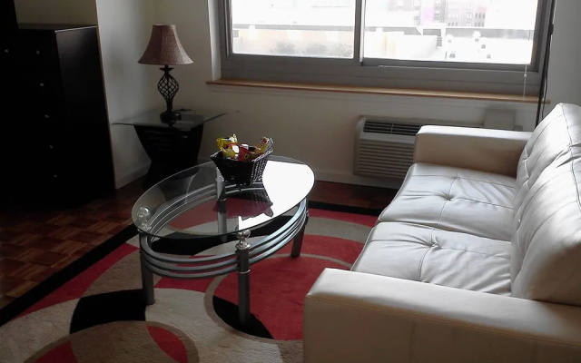 photo 4 of Hudson Suites at Newport