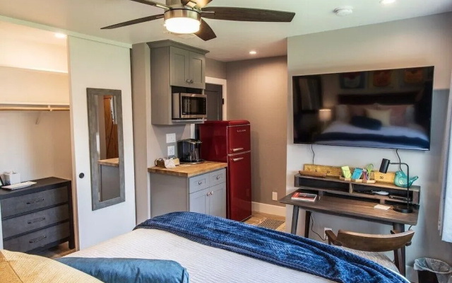 photo 3 of Nice Cozy Studio in Newark