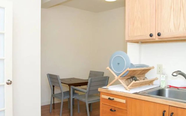 photo 3 of Nice - New & Clean Berkeley Studio