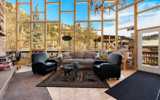 photo 2 of Nicky's Resort