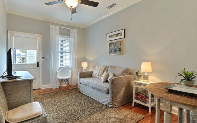 photo 2 of Nicoll Street Retreat