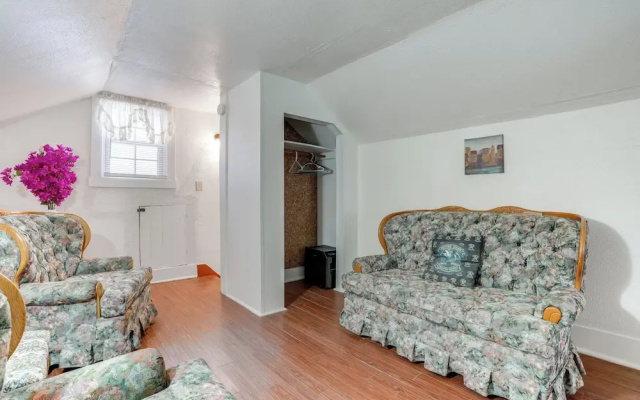 photo 3 of Niles Vacation Rental Near St Joseph River!