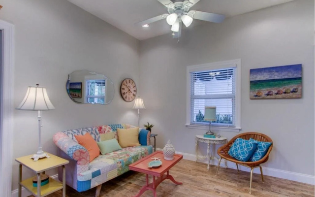 photo 3 of Nini's Cottage