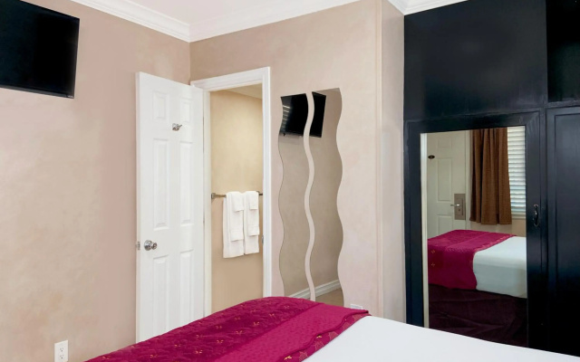 photo 5 of Nite Inn - Walking Distance to Universal Studios Hollywood
