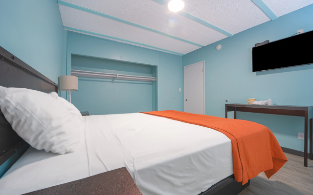 photo 4 of NOHO Hotel