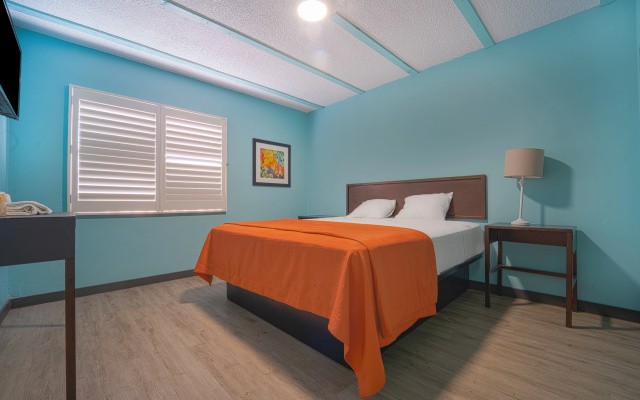 photo 5 of NOHO Hotel