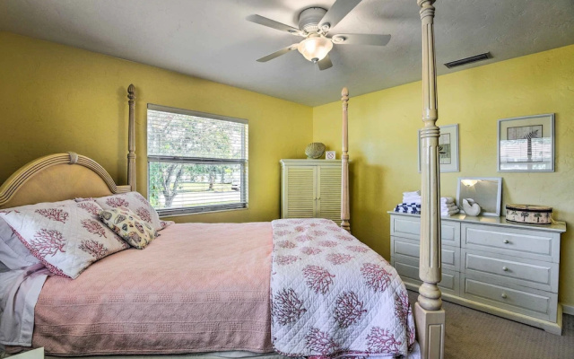 photo 2 of Nokomis Home w/ Gas Grill: 2 Blocks to Beach!