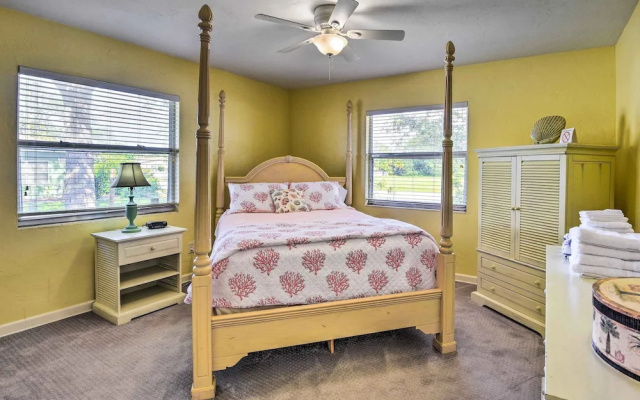 photo 5 of Nokomis Home w/ Gas Grill: 2 Blocks to Beach!