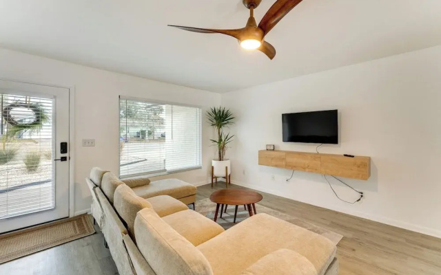 photo 3 of Nokomis Home w/ Screened Pool, 3 Mi to Beaches!