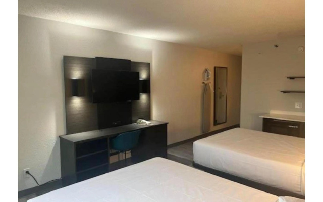 photo 4 of Studio 6 Suites Norcross, GA
