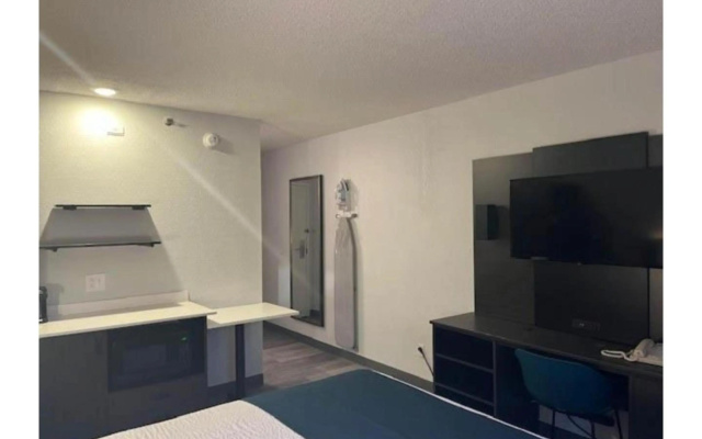photo 5 of Studio 6 Suites Norcross, GA