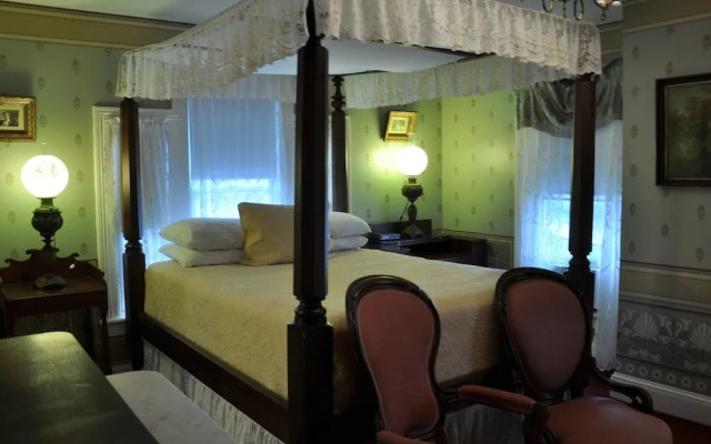 photo 5 of Normandy Inn
