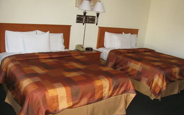 photo 5 of North Bay Inn Santa Rosa