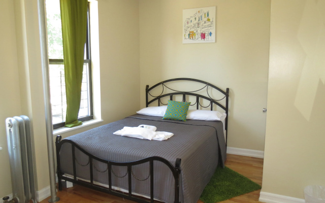 photo 4 of Broadway Deluxe B Apartments