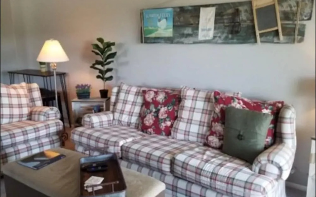 photo 2 of North Denver Condo - Pottery Barn Inspired