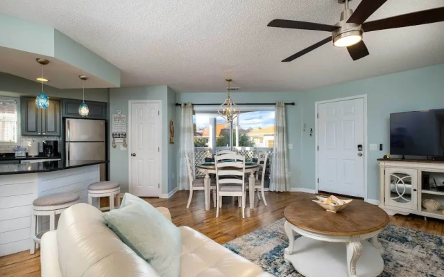 photo 2 of < 1 Mi to Ocean: North Myrtle Beach Condo