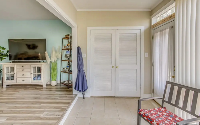 photo 2 of 1 Mi to Ocean: North Myrtle Beach Townhome