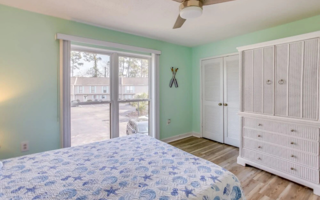 photo 4 of 1 Mi to Ocean: North Myrtle Beach Townhome