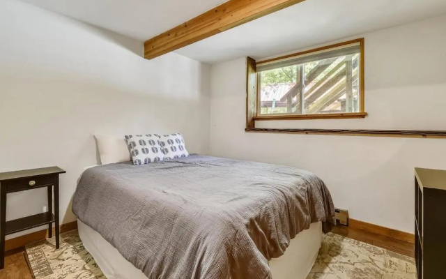 photo 3 of Northeast Passage Chalet