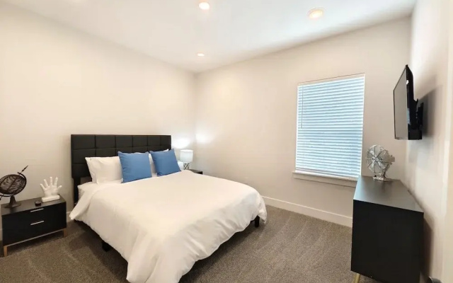 photo 4 of Northside Retreat Chic 3 Bdr, Pet Friendly!