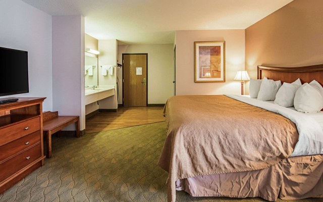 photo 3 of Rodeway Inn