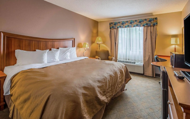 photo 5 of Rodeway Inn