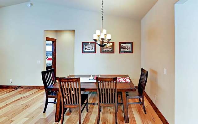 photo 4 of Northwoods - 3 Br Home