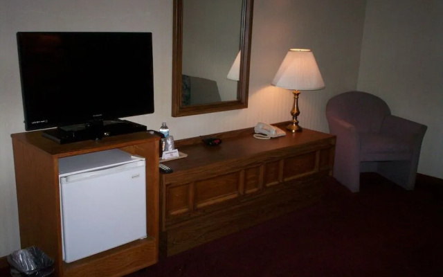 photo 5 of Northwoods Motel