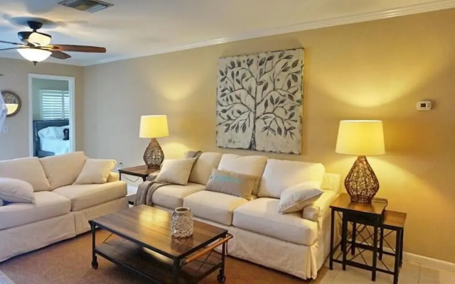 photo 3 of NP97TH 730 3 Bedroom Holiday Home by Marco Naples Vacation Homes
