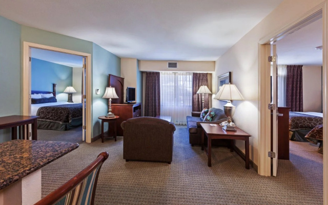 photo 4 of Staybridge Suites Northwest near Six Flags Fiesta