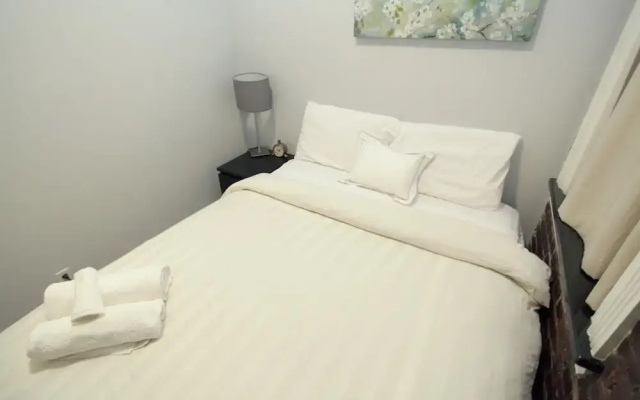 photo 5 of NY063 1 Bedroom Apartment By Senstay