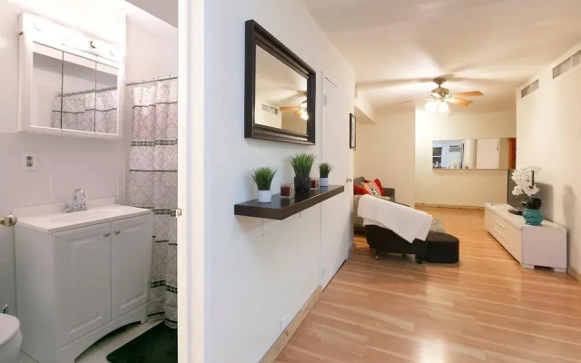 photo 3 of NY071 2 Bedroom Apartment By Senstay