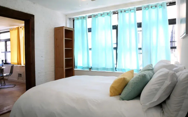 photo 2 of NY079 1 Bedroom Apartment By Senstay