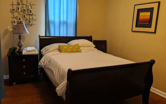 photo 5 of NYC 10 Mins, 6 Luxury Affordable Multi Bedroom Apartments