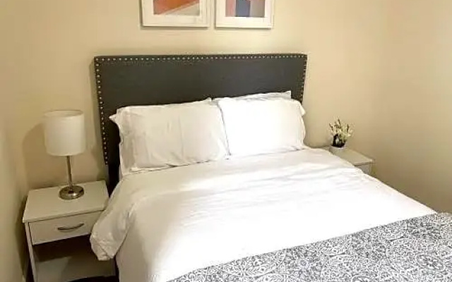 photo 4 of Nyc Manhattan Bedroom