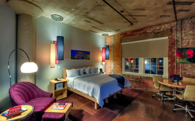 photo 2 of Canvas Hotel Dallas